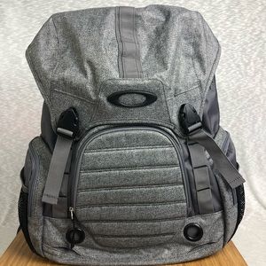 OAKLEY Backpack Book/laptop Bag One Size Gray